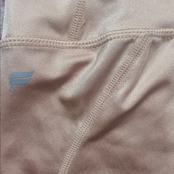 Fabletics High-Waisted Shine Maternity Leggings - Picture 7 of 9